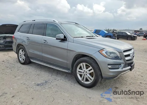 2015 Mercedes-Benz Gl 450 4Matic z USA, uszkodzony, nr VIN 4JGDF6EE1FA473217